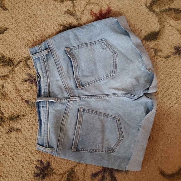 High rise denim shorts - Picture 3 of 4